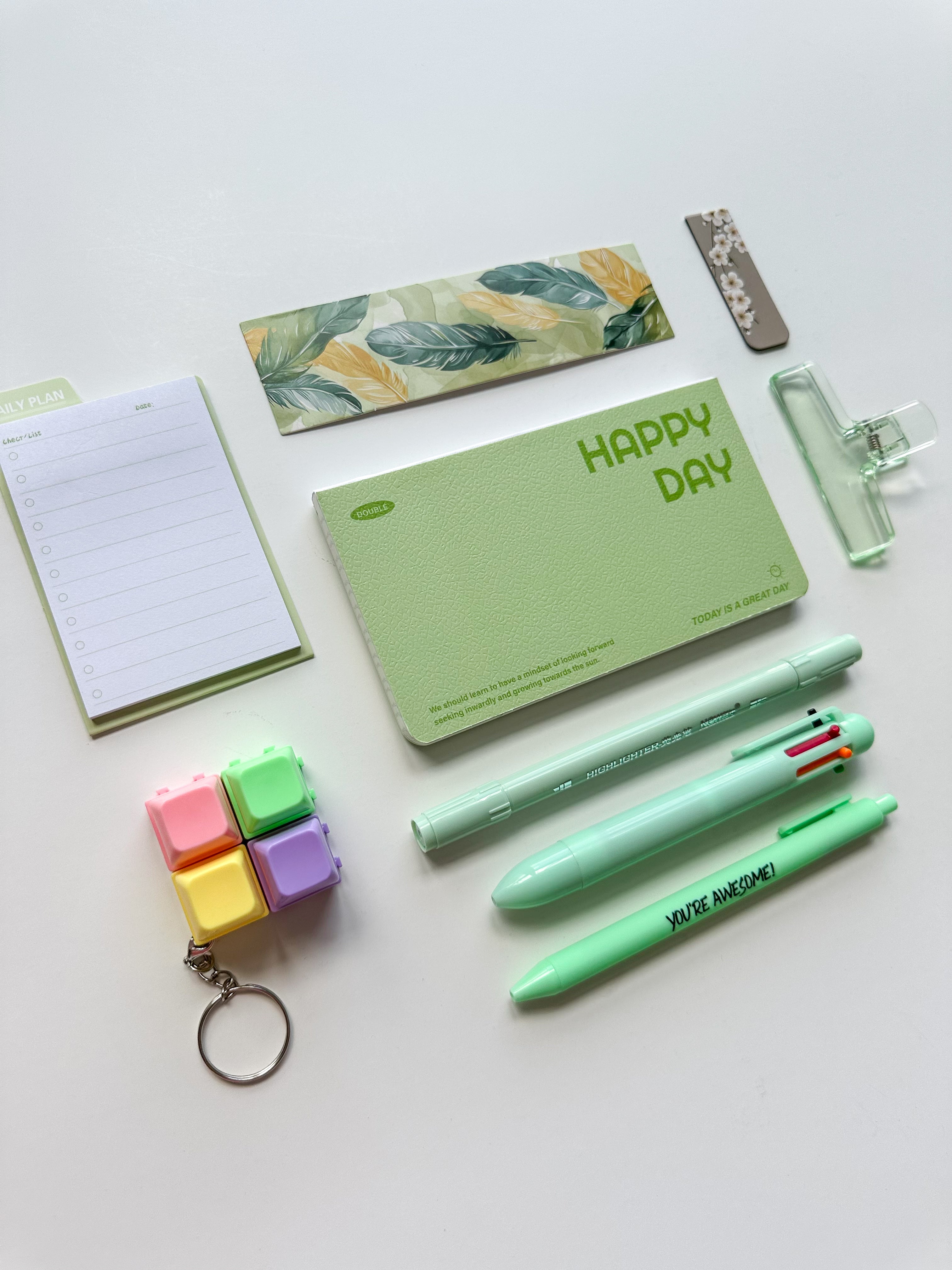 Sage Green Everyday Essentials Kit