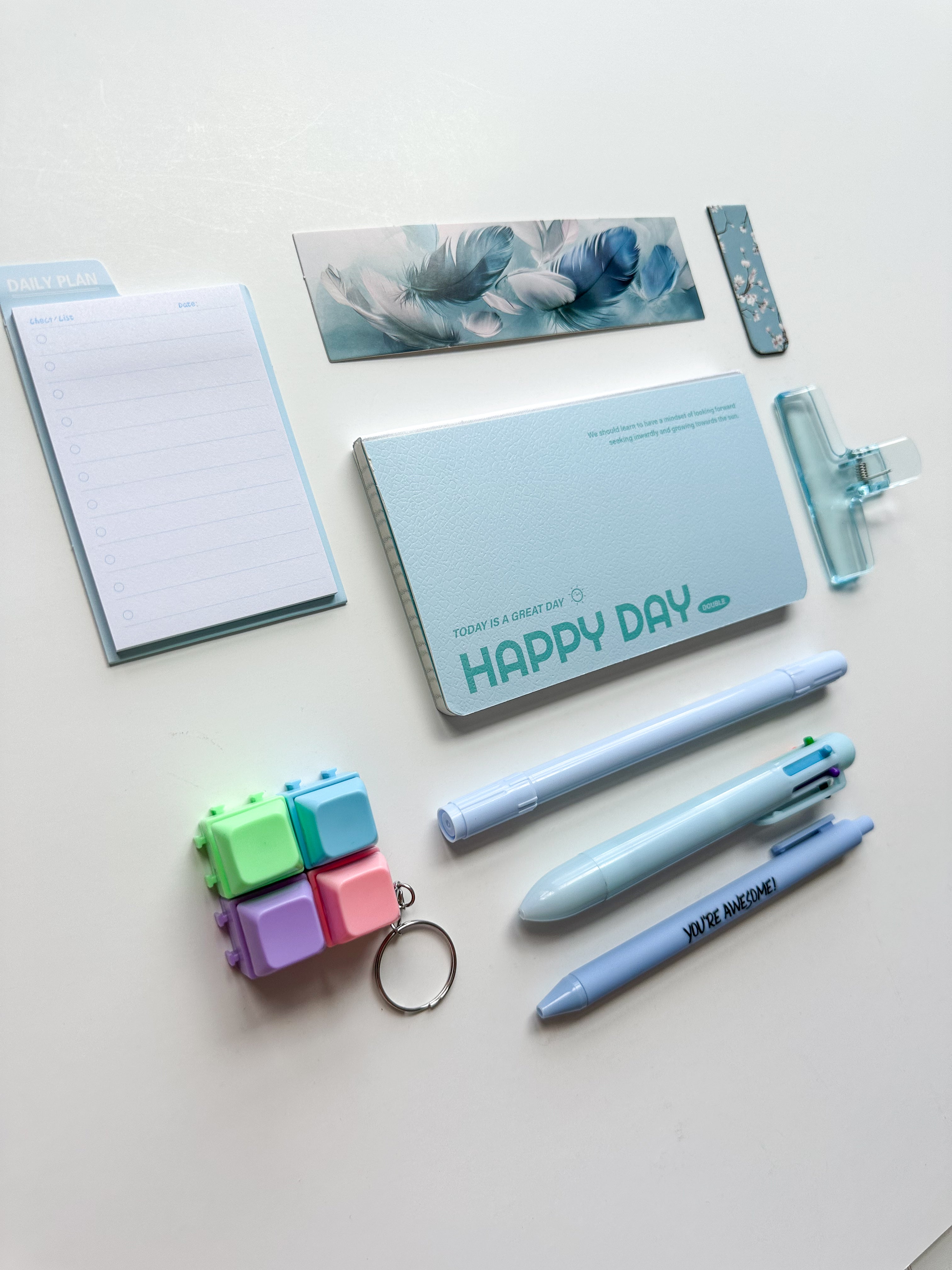 Powder Blue Everyday Essentials Ki