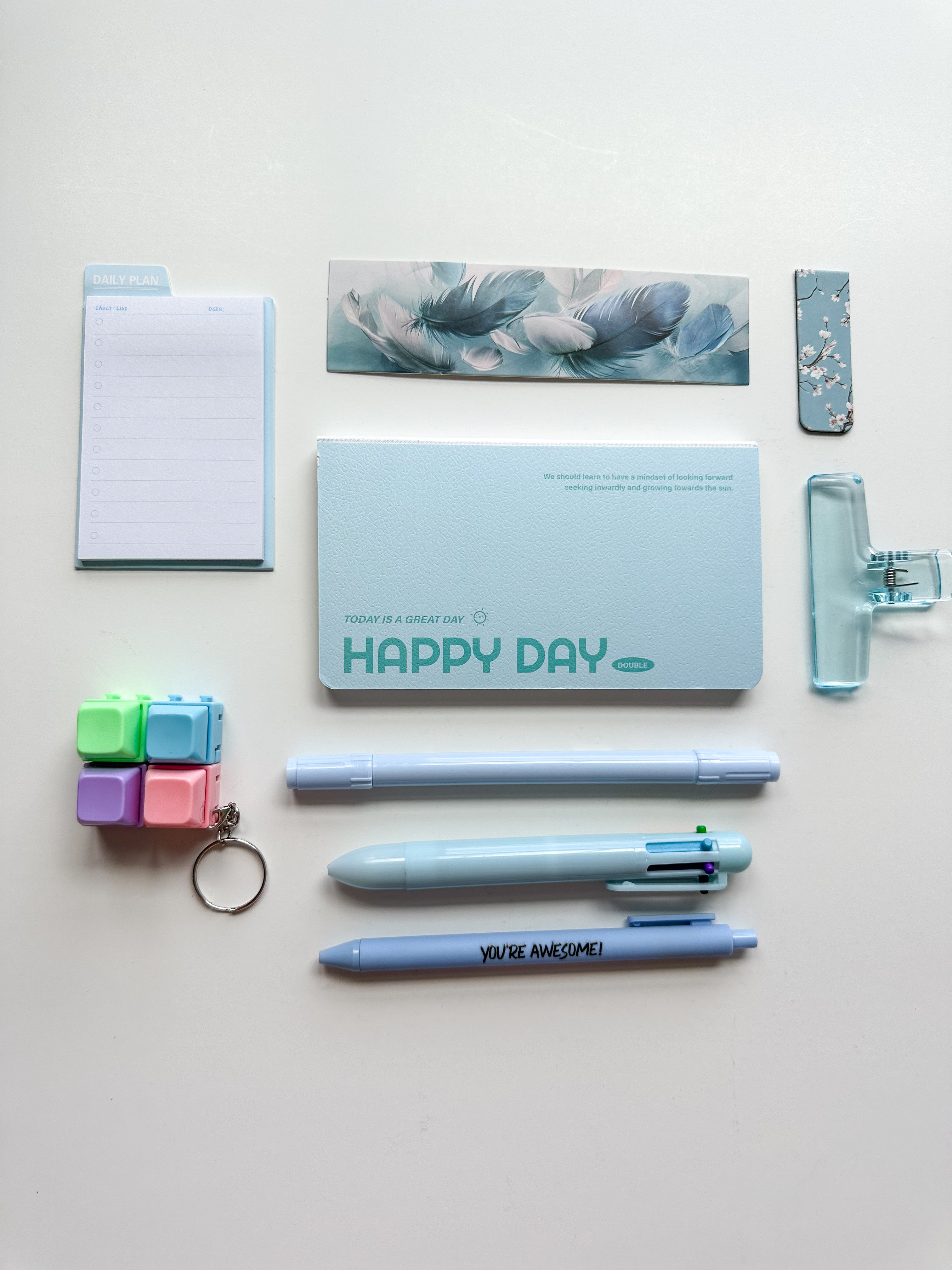Powder Blue Everyday Essentials Ki